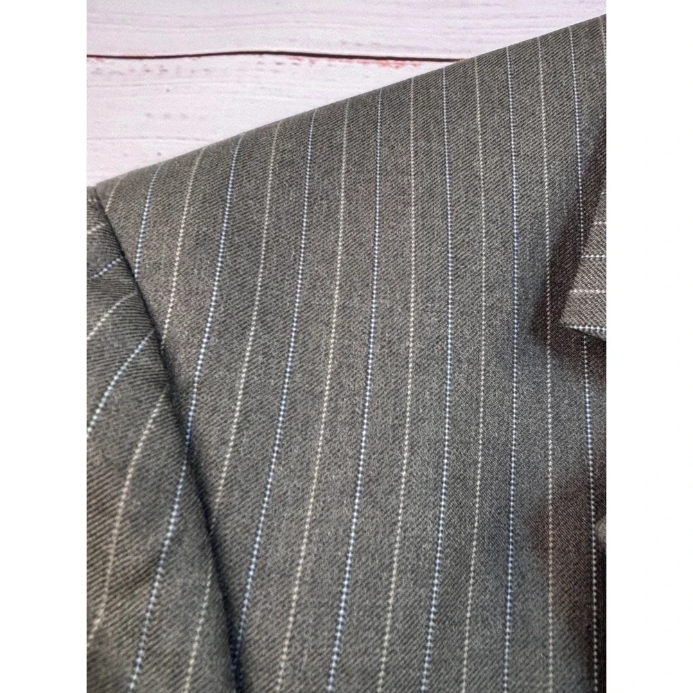 Jos A Bank Mens 44L Grey Pinstripe 100% Wool 2-Button‎ Blazer Sport Coat Jacket